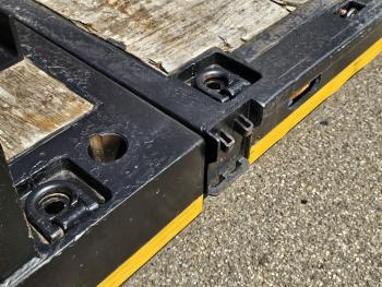 Meusburger MPG 3 / LOW BED / EXTENDABLE / 3 x STEERING AXLE